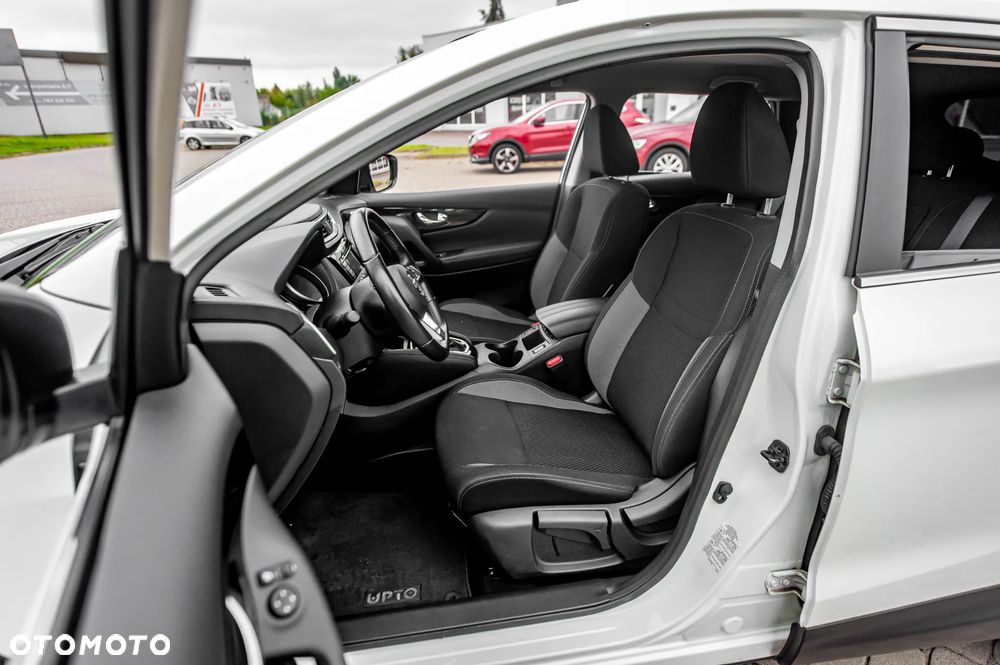 Nissan Qashqai 1.3 DIG-T DCT ACENTA - 20