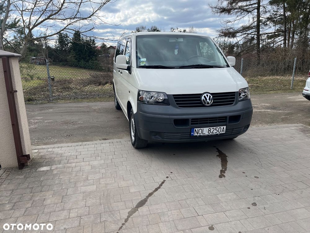 Volkswagen Transporter - 2