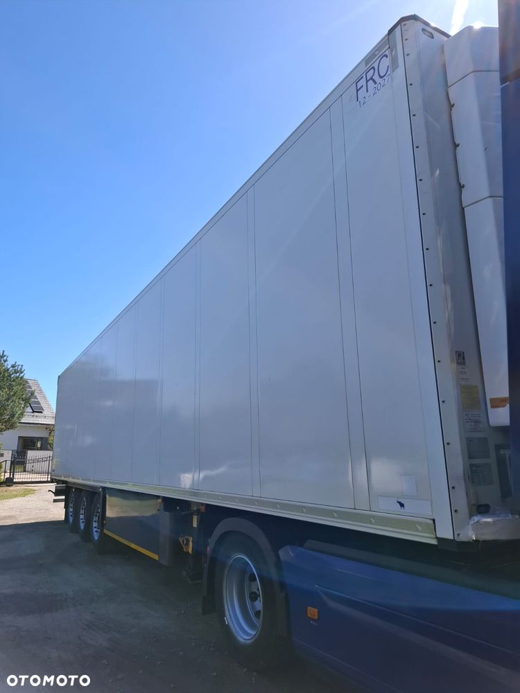 Schmitz Cargobull SKO 24/1 - 9