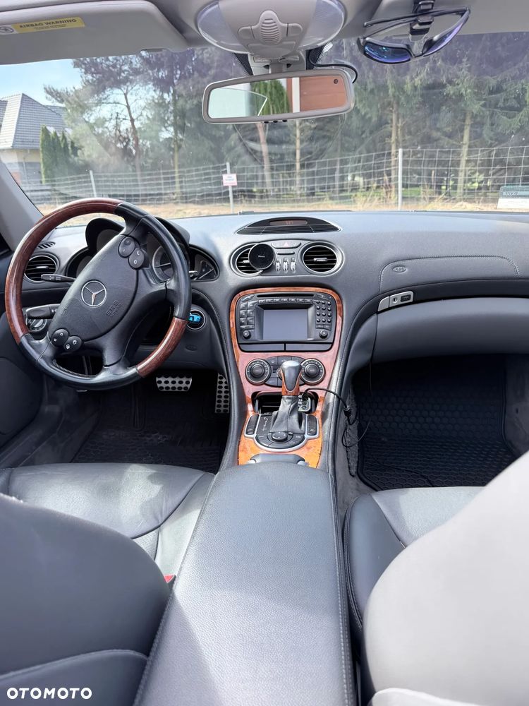 Mercedes-Benz SL - 10