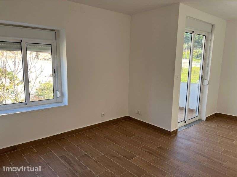 Andar moradia T2 duplex - Grande imagem: 5/5