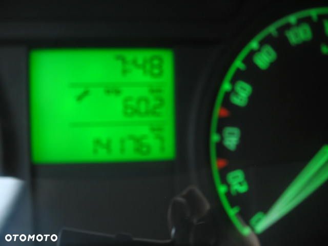 Skoda Fabia 1.4 16V Active - 9