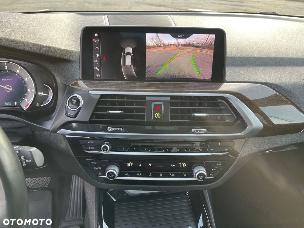 BMW X3 xDrive30i Luxury Line - 16