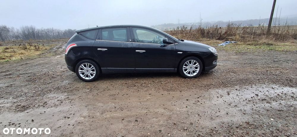 Lancia Delta 1.4 T-Jet 16v Oro - 6