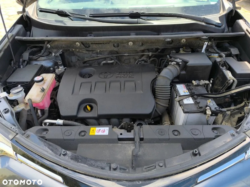 Toyota RAV4 2.0 Active 4x4 - 6
