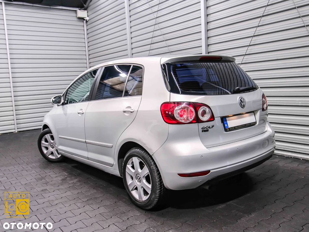 Volkswagen Golf Plus 1.6 TDI DPF DSG Comfortline - 4