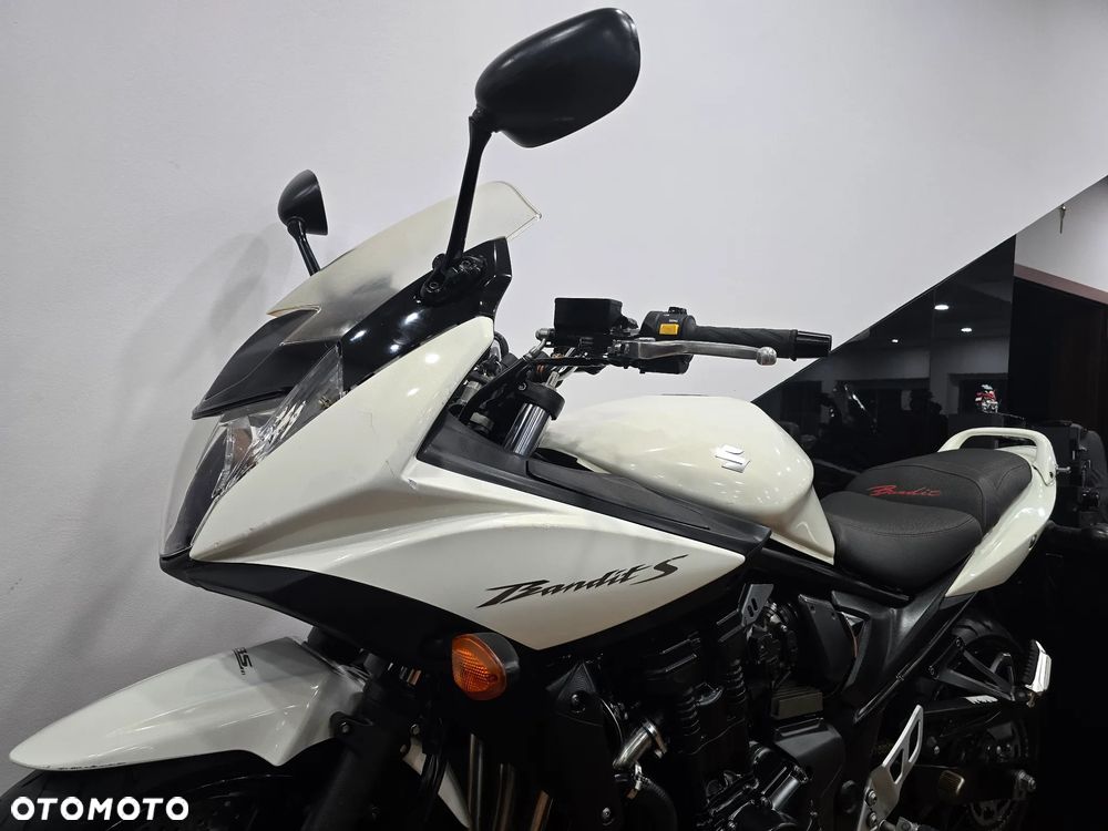 Suzuki Bandit - 5