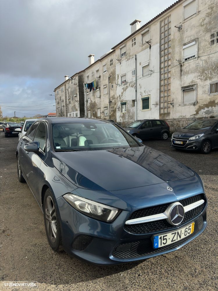 Mercedes-Benz A 180 Limousine d Progressive Aut. - 3