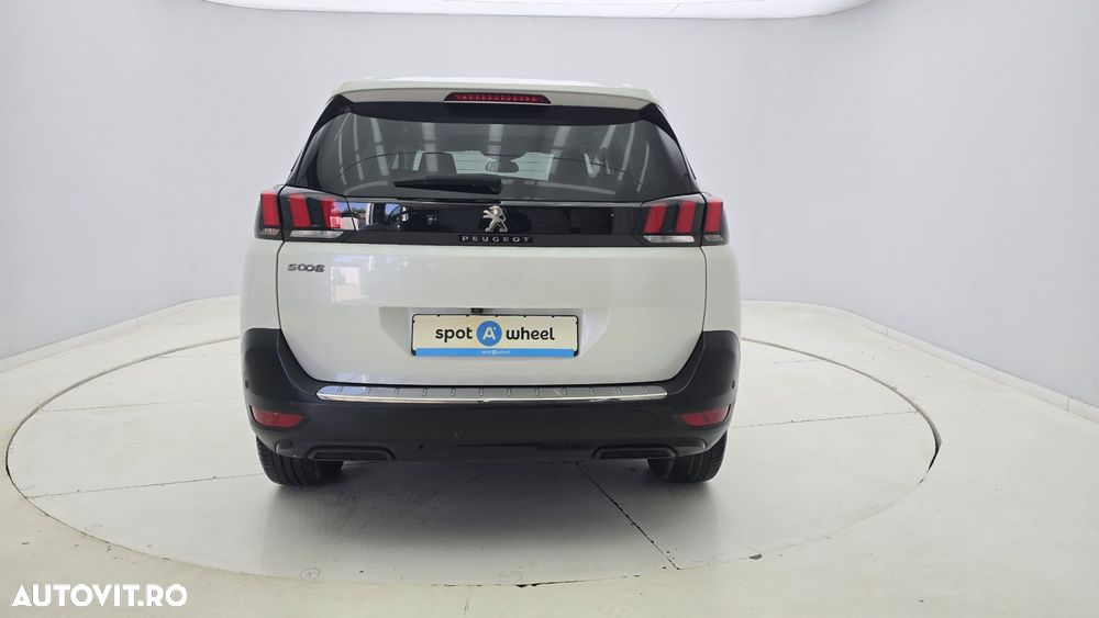 Peugeot 5008 - 7