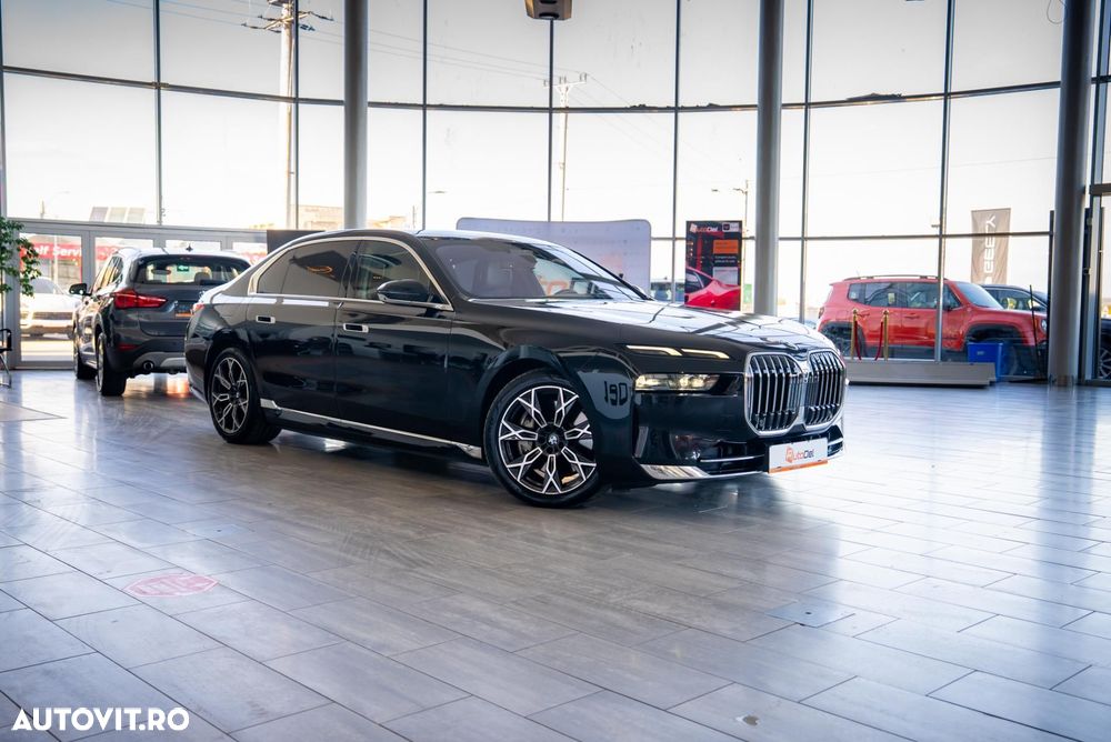 BMW Seria 7 - 28