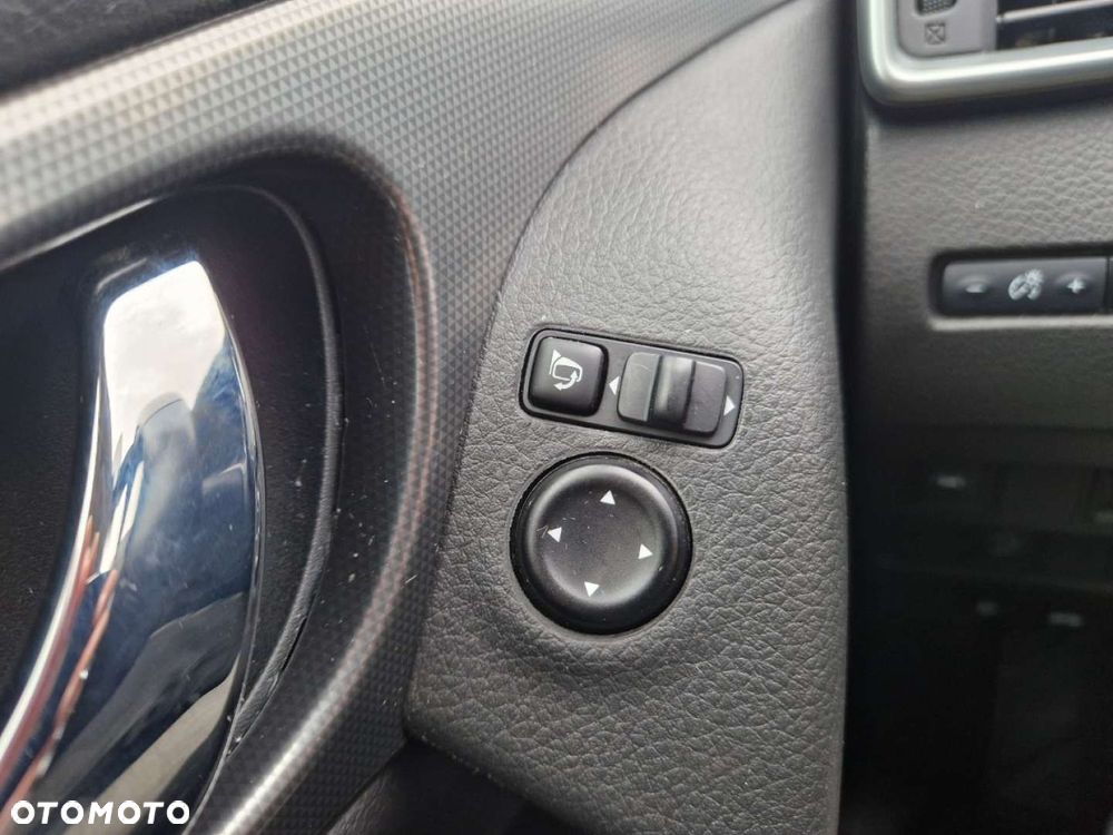 Nissan Qashqai 1.3 DIG-T N-Connecta - 18