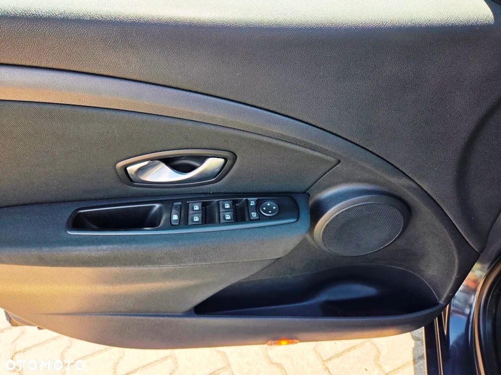 Renault Megane ENERGY dCi 110 Start & Stop Expression - 23