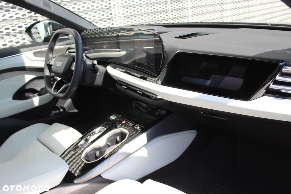 Audi A6 Avant TDI mHEV Quattro S tronic - 15