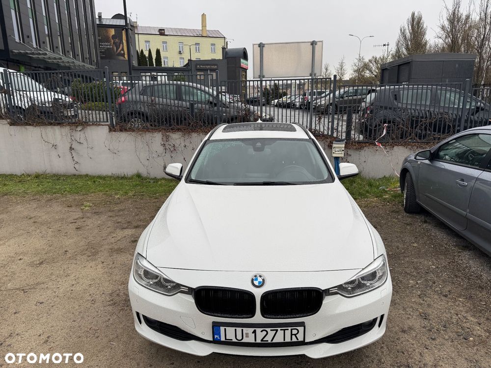 BMW Seria 3 320d - 18