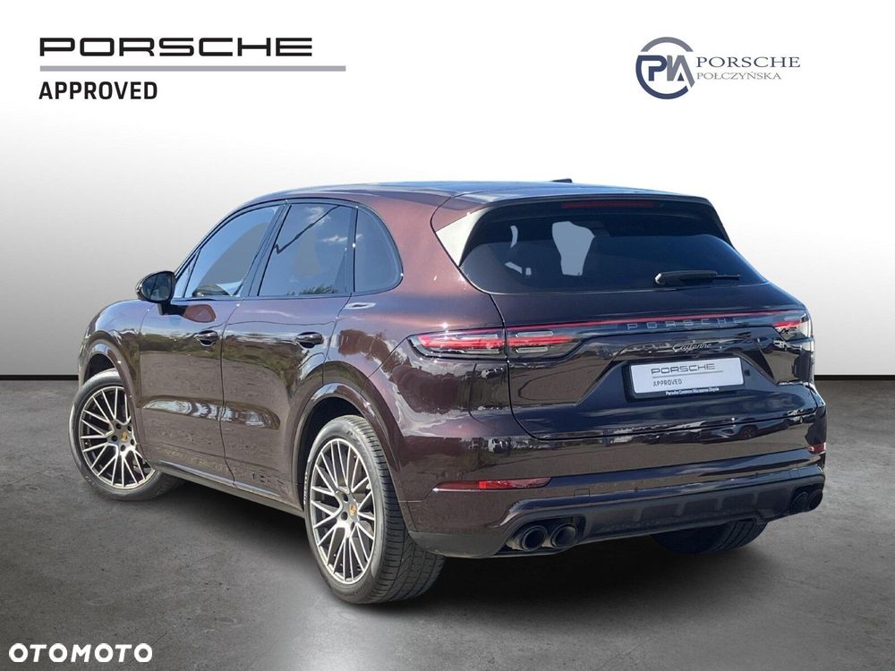 Porsche Cayenne Standard - 3