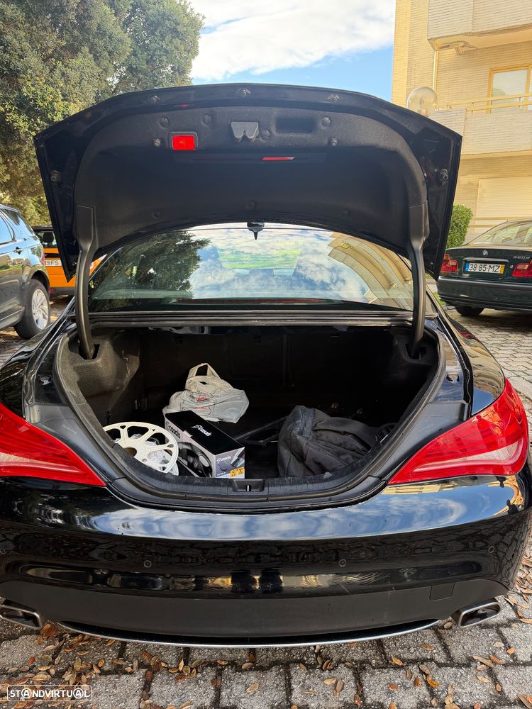 Mercedes-Benz CLA 180 Standard - 9