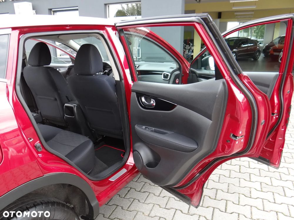 Nissan Qashqai 1.2 DIG-T Tekna Xtronic EU6 - 36