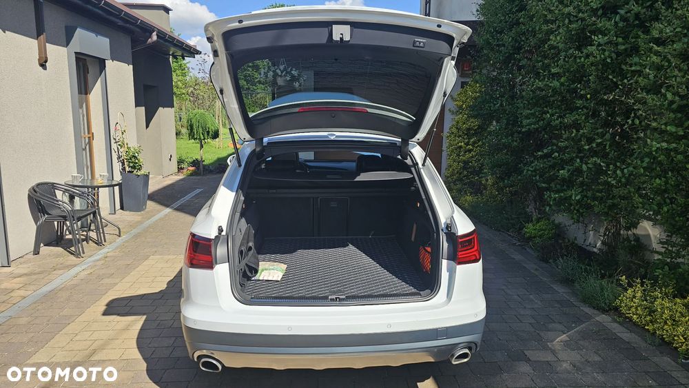 Audi A6 Allroad - 17
