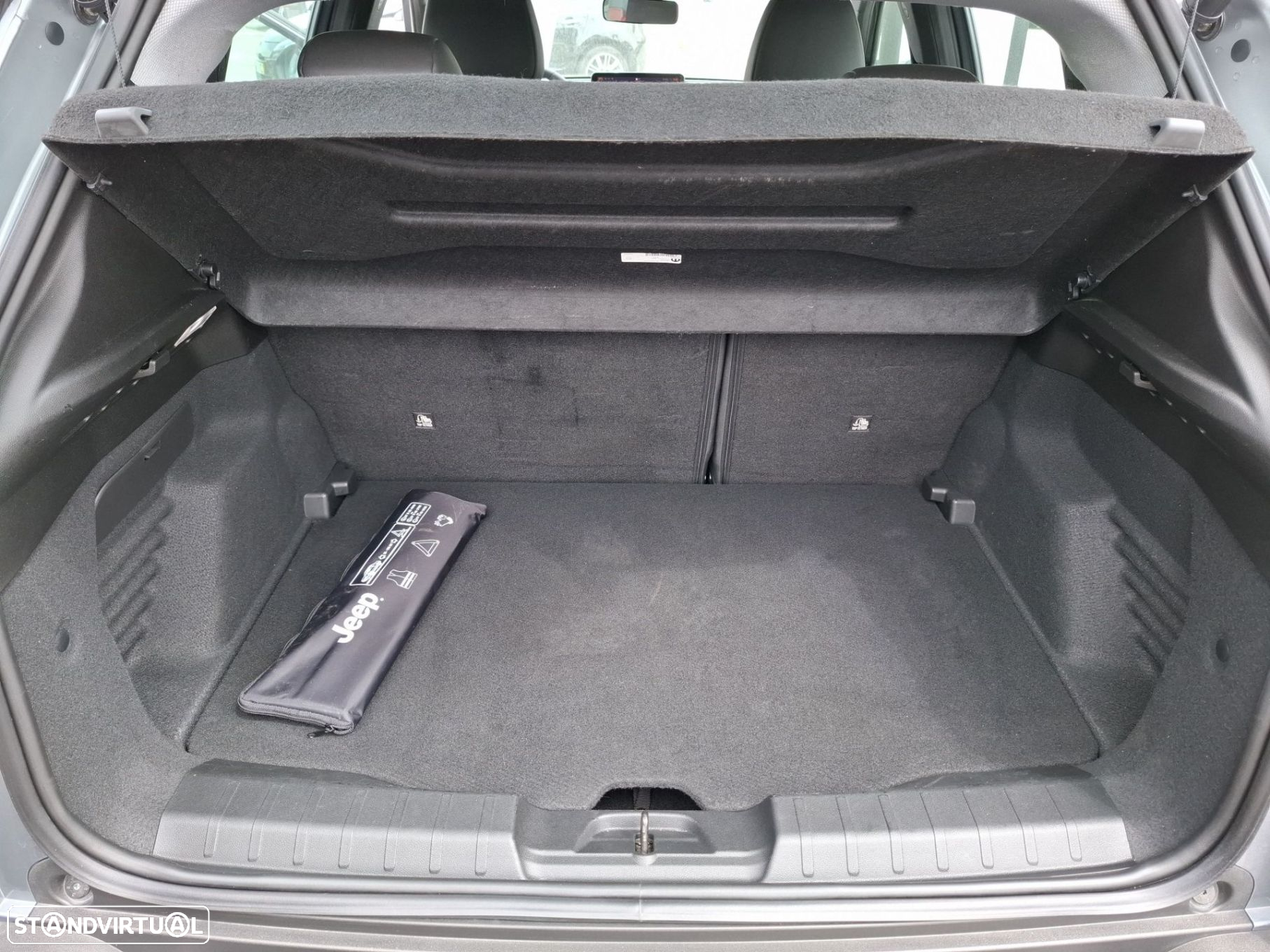 Jeep Avenger 1.2 GSE T3 Altitude - 7