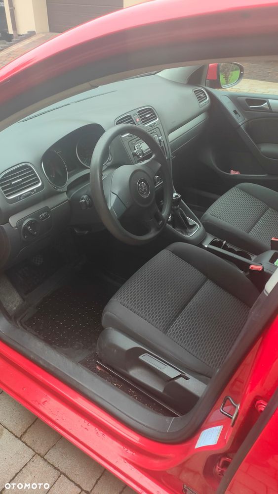 Volkswagen Golf - 5