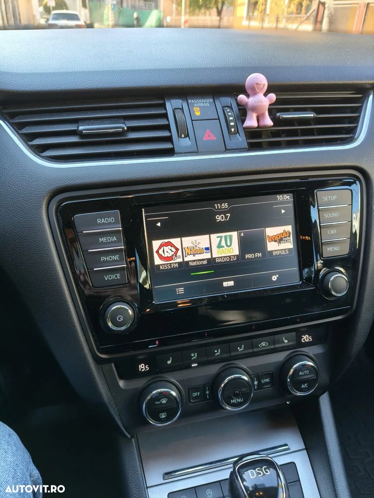 Skoda Octavia 1.6 TDI AMBITION DSG - 5