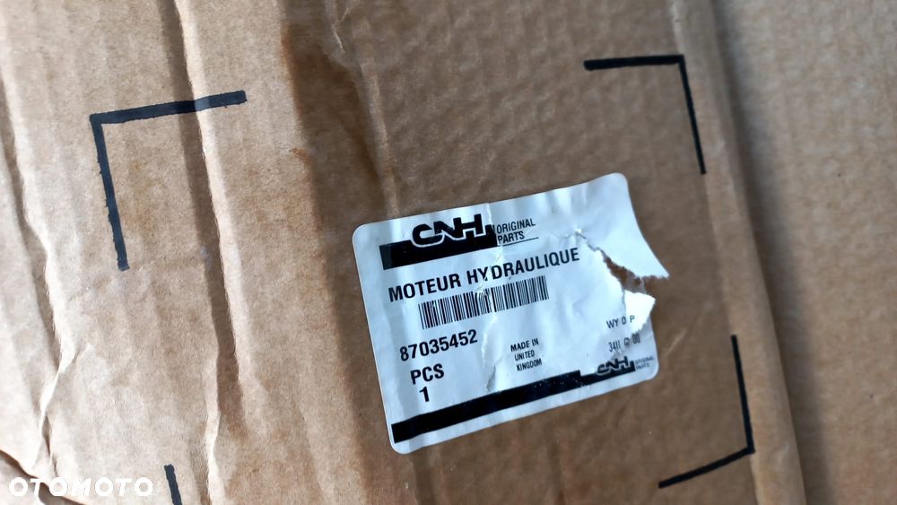 napęd gąsienicy silnik hydrauliczny rexroth 87035452 mini ładowarka case 435 445 445ct - 7