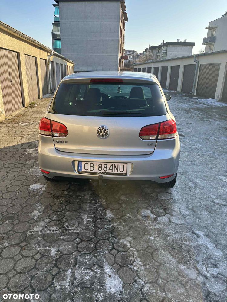 Volkswagen Golf 1.6 Comfortline - 6