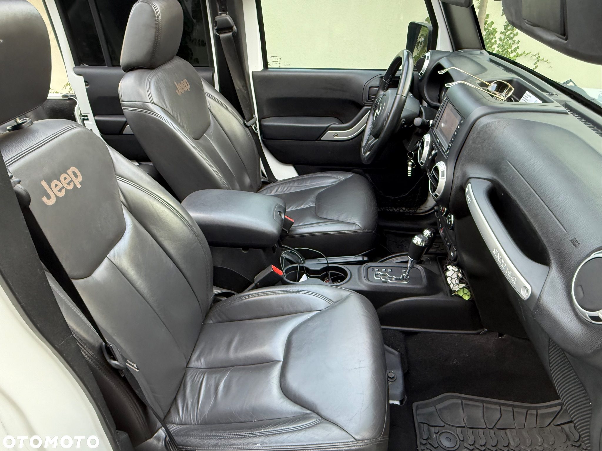 Jeep Wrangler - 9