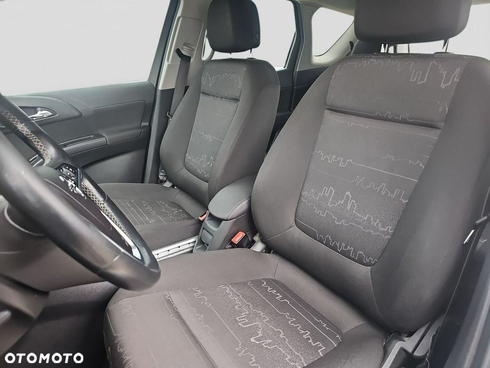 Opel Meriva - 15