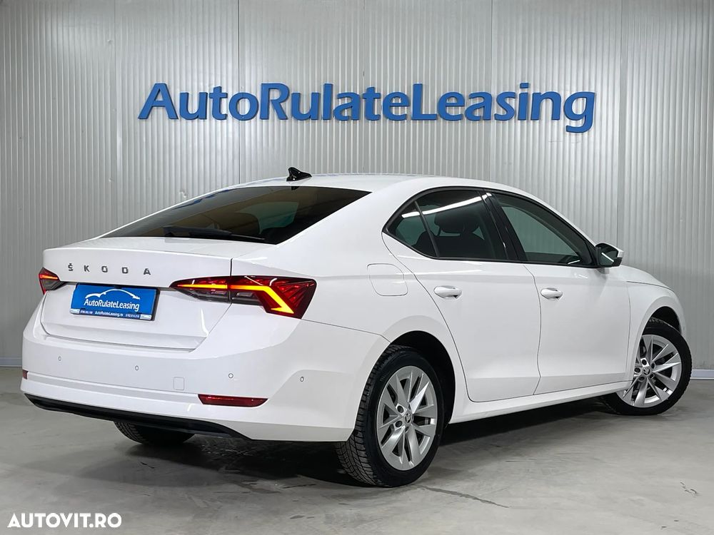 Skoda Octavia 2.0 TDI DSG Style - 3