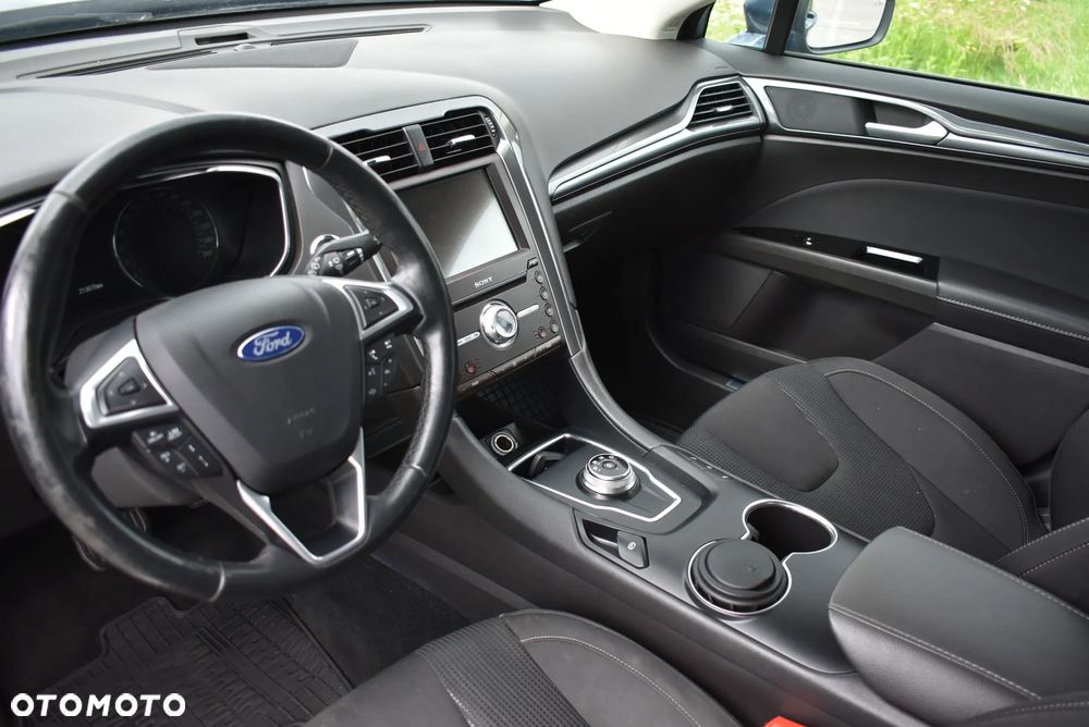 Ford Mondeo - 7