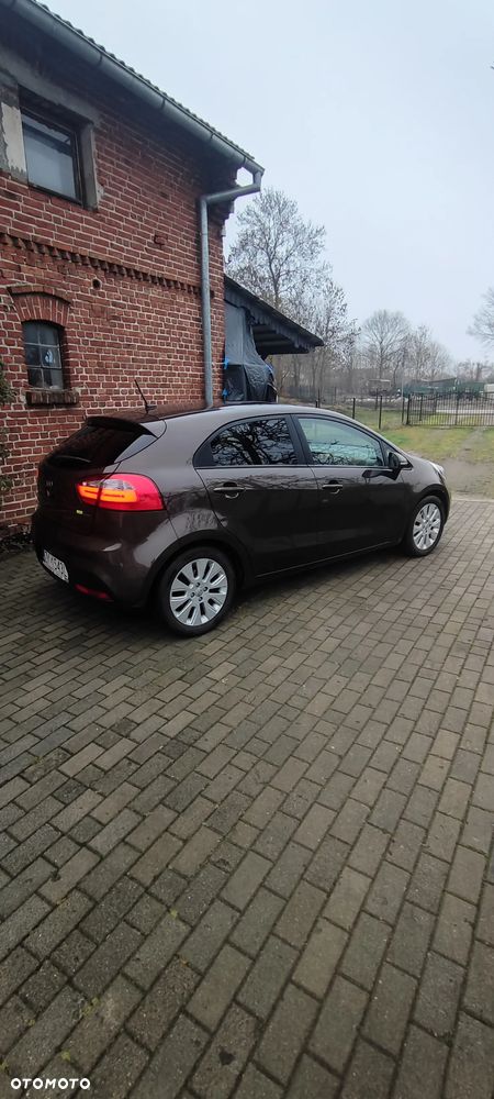 Kia Rio 1.4 crdi Business Line - 6
