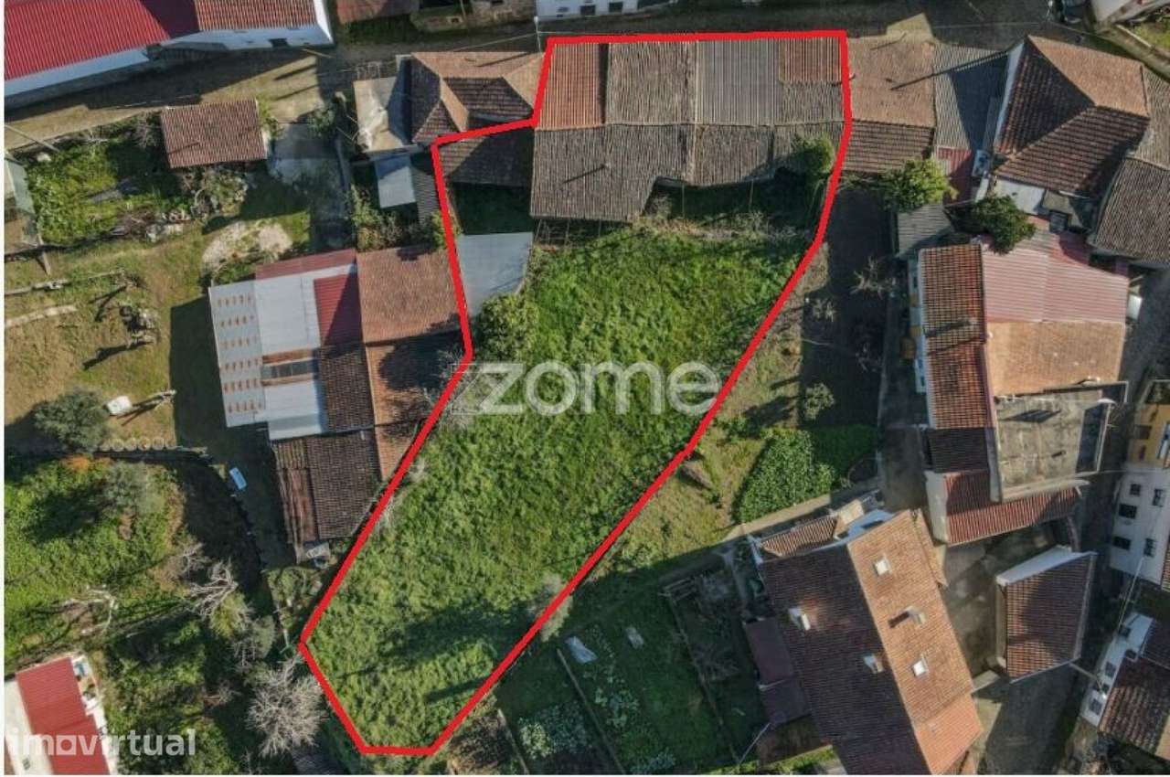 Casa de Xisto para recuperar - Arganil - Grande imagem: 2/28