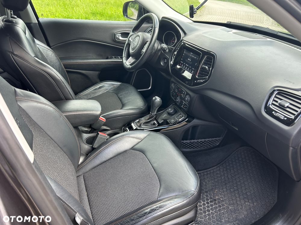 Jeep Compass 1.4 TMair Limited 4WD S&S - 8