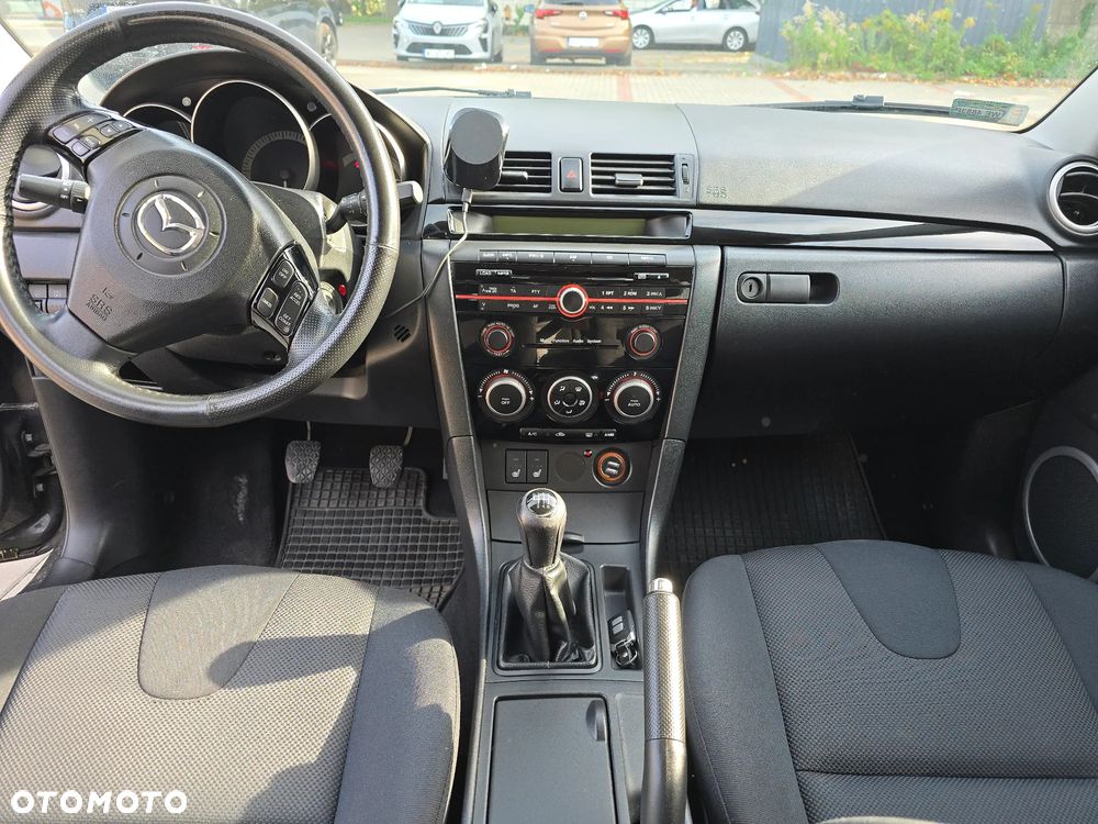 Mazda 3 - 17