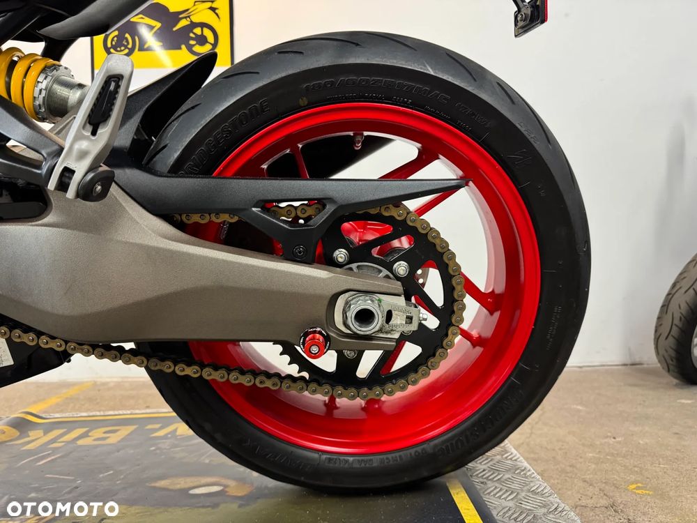 Ducati Monster - 25