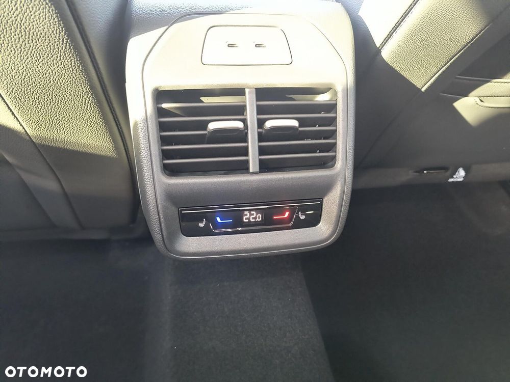 Skoda Superb 2.0 TSI Drive DSG - 35