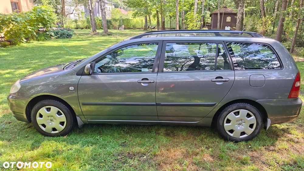 Toyota Corolla 1.6 VVT-i Terra - 6
