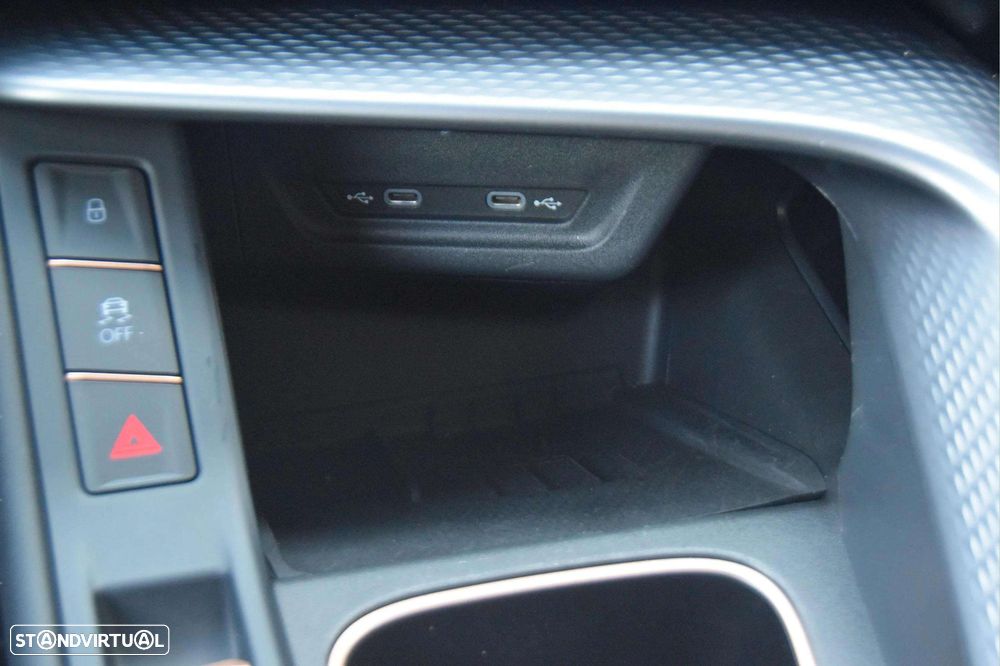 Cupra Terramar 1.5 e-Hybrid VZ DSG - 31
