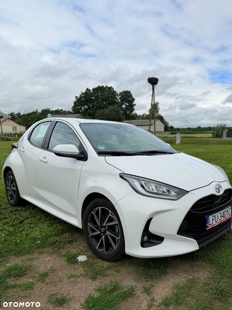 Toyota Yaris - 1