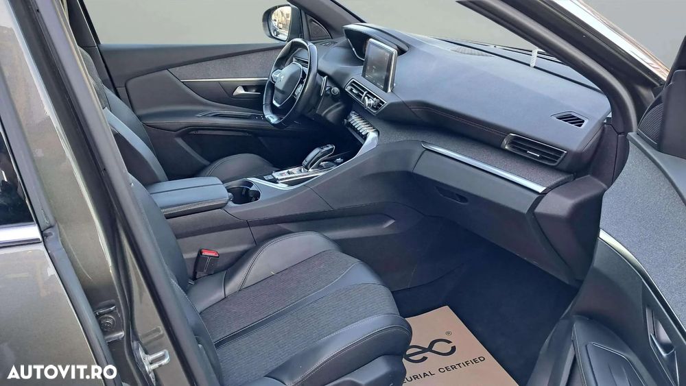 Peugeot 3008 1.6 PureTech Turbo S&S EAT8 GT-Line - 16