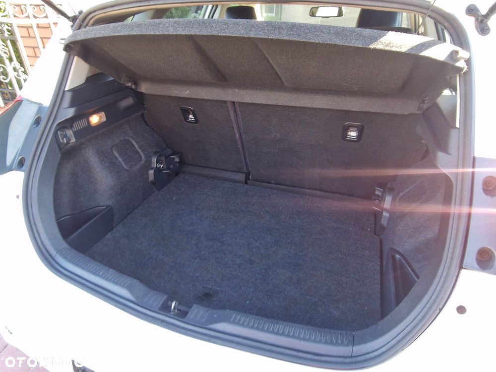 Toyota Auris 1.2 T Prestige - 8