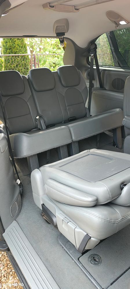 Chrysler Grand Voyager 2.8 CRD Limited S&G - 13