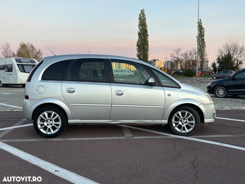 Opel Meriva 1.6i Cosmo - 7