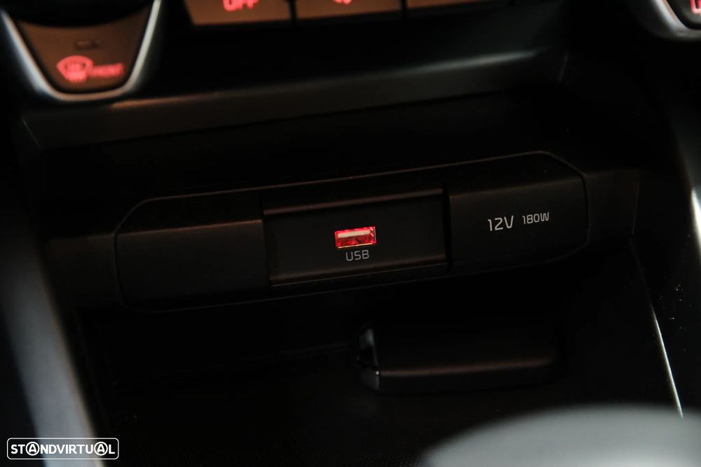 Kia Stonic 1.0 T-GDI OPF Mild Hybrid DCT7 GT-line - 14