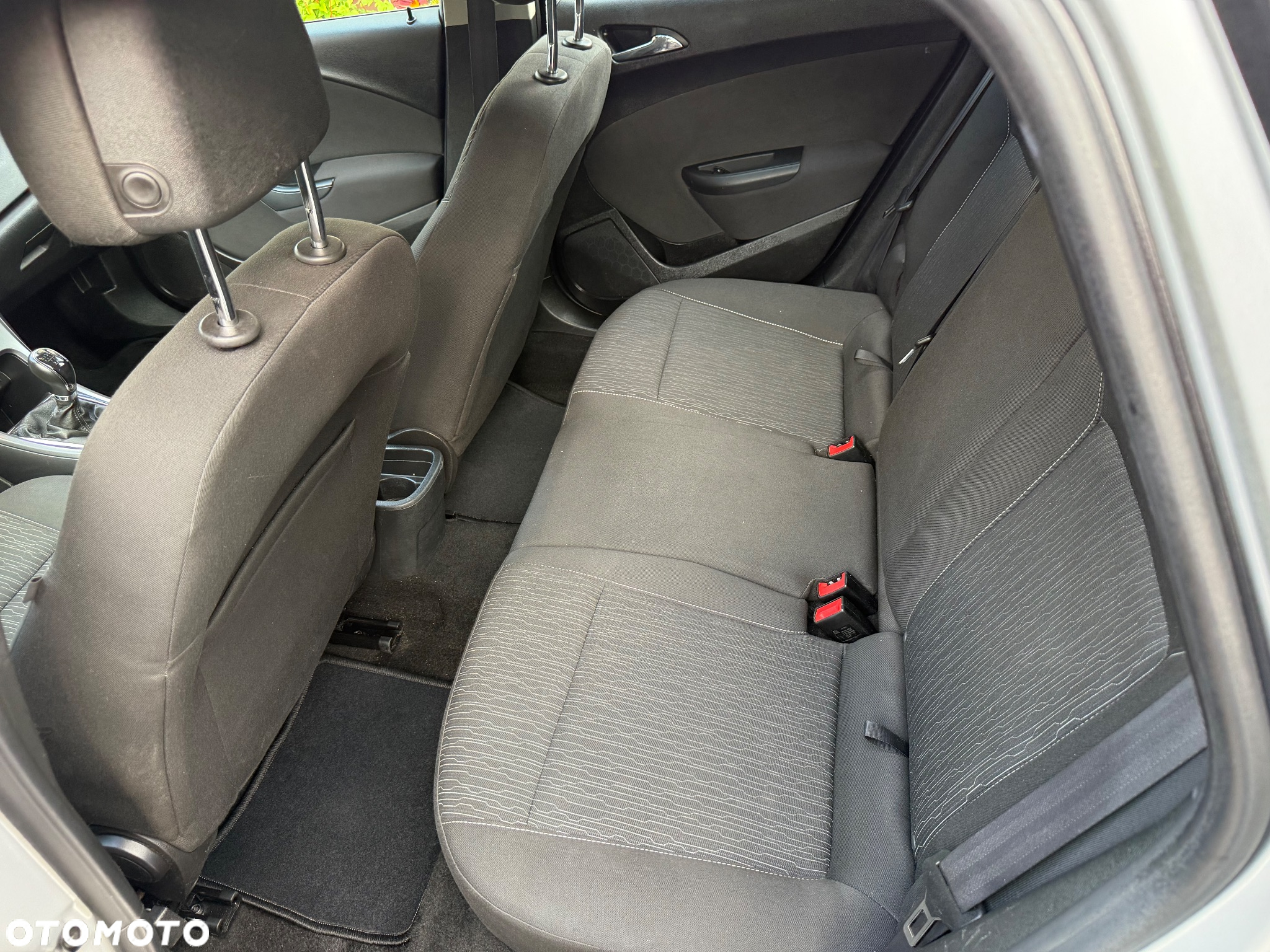 Opel Astra 1.6 Active - 8