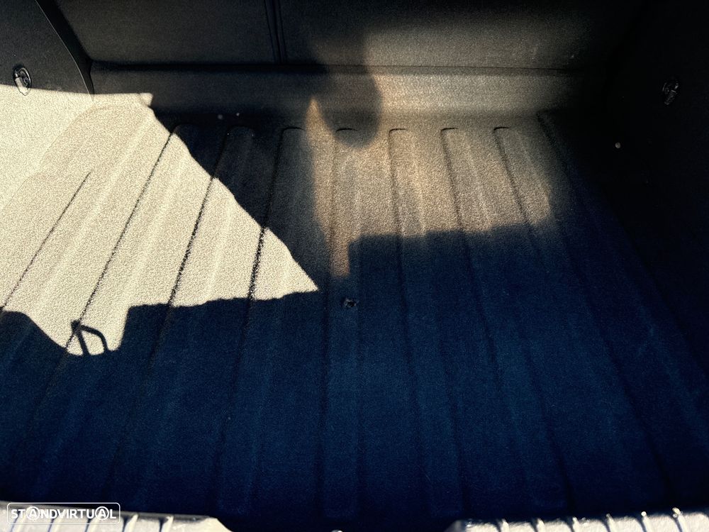 Chevrolet Cruze 2.0 VCDi LTZ - 25