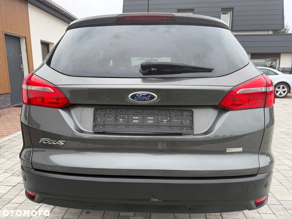 Ford Focus 1.0 EcoBoost Active Business - 4