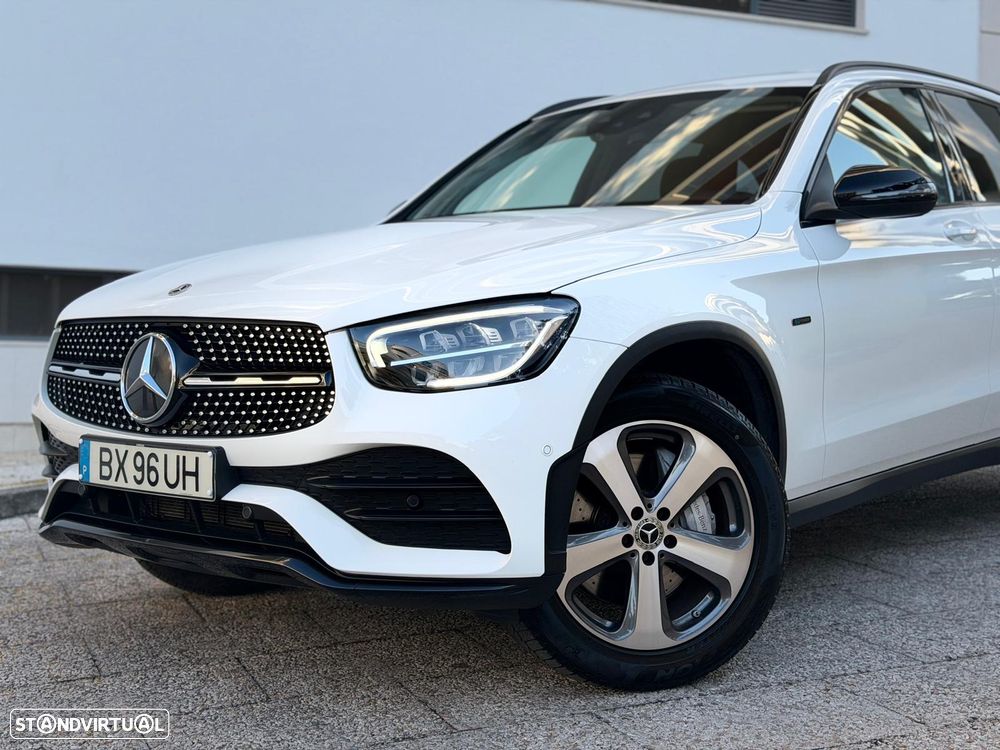 Mercedes-Benz GLC 300 - 21