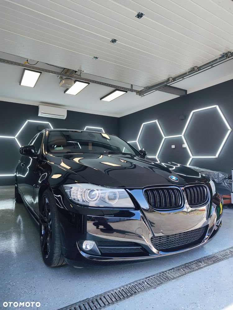 BMW Seria 3 320d - 1